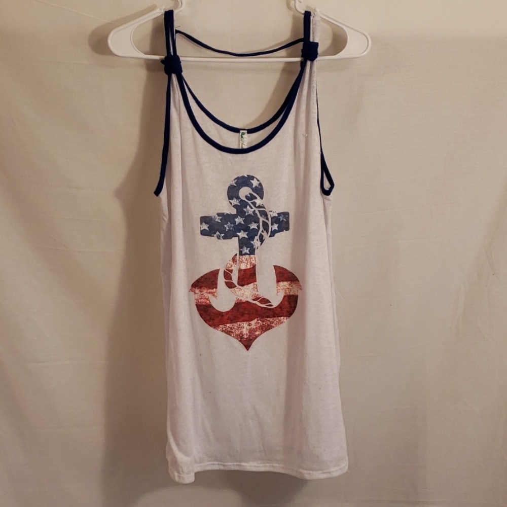 Flag anchor tank